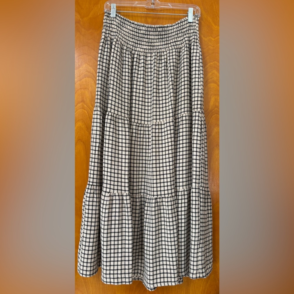 Marine Layer Chloe Smocked Maxi Skirt - Picture 2 of 4